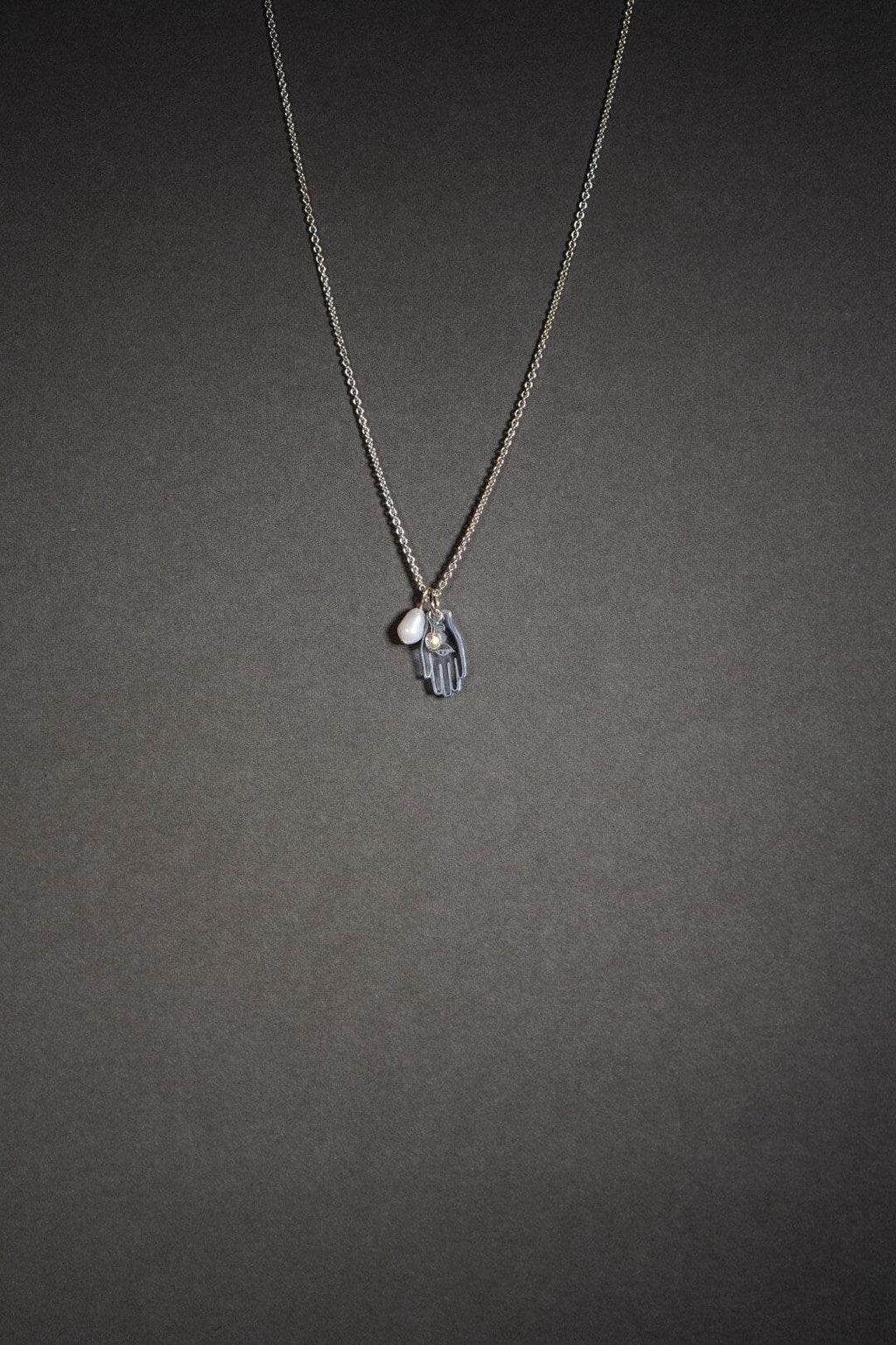 Lucky Necklace Lucky Hand Pearl - LUCKY MES