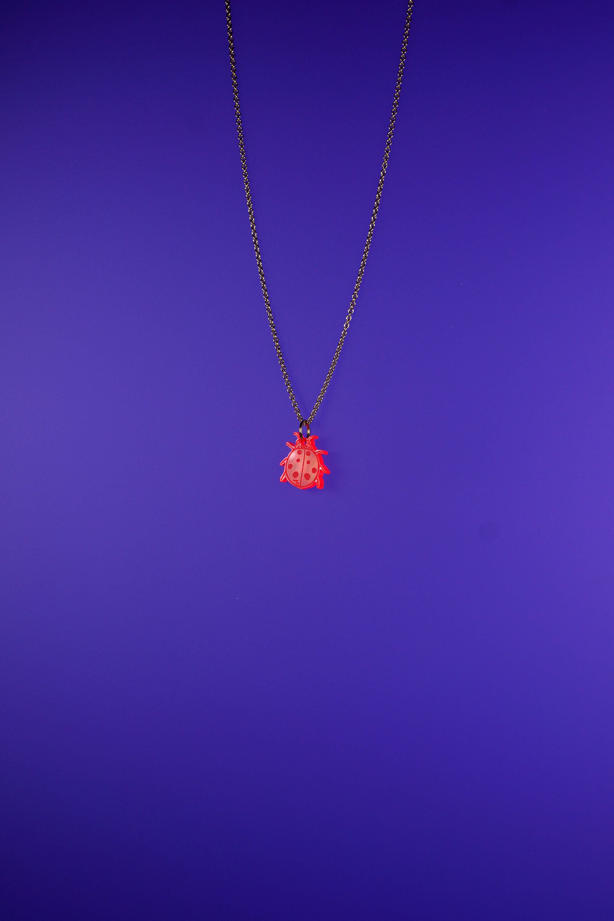 Marienkäfer Kette pink fluoreszierend – Lucky Necklace | Lucky Mes