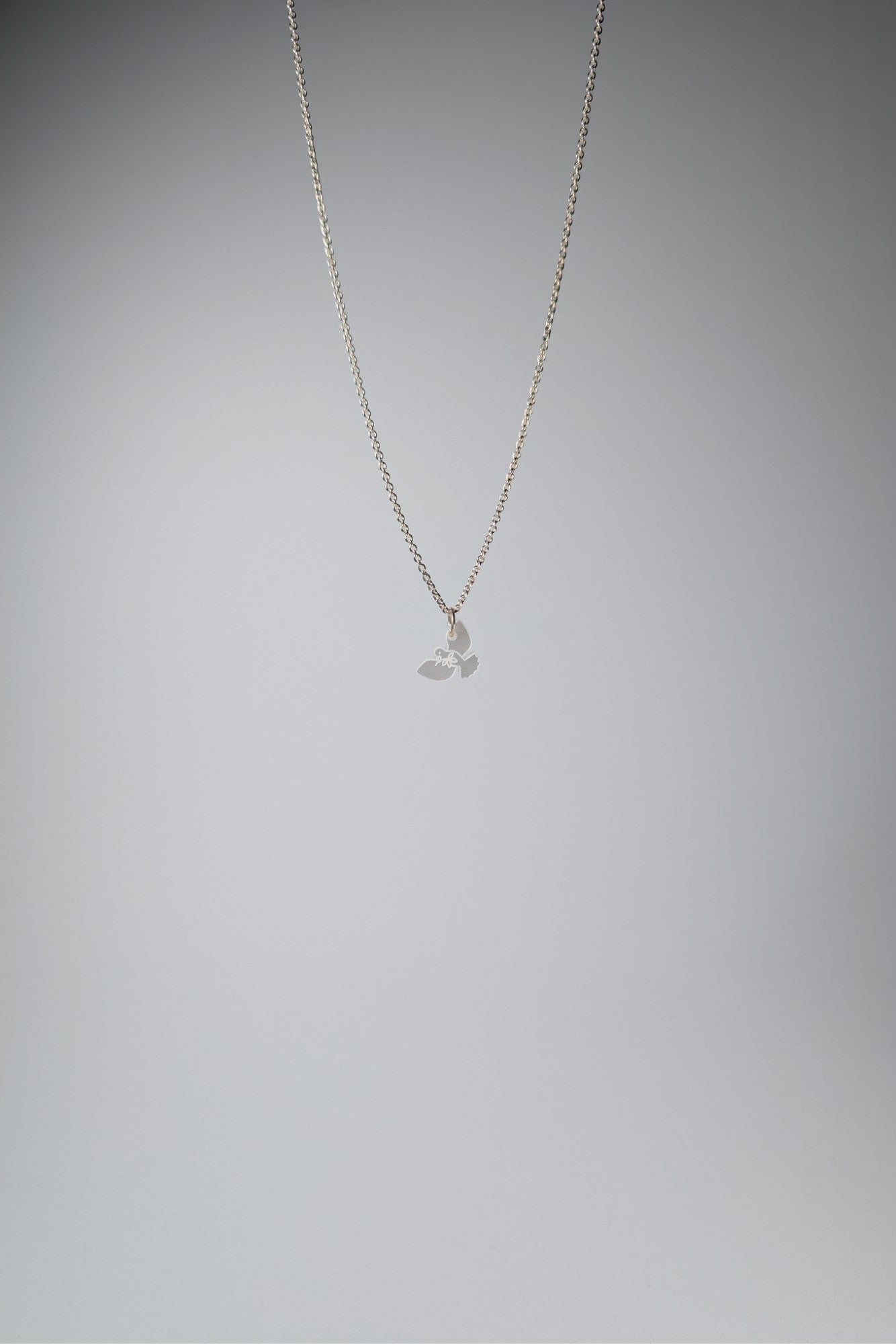 Lucky Necklace Friedenstaube